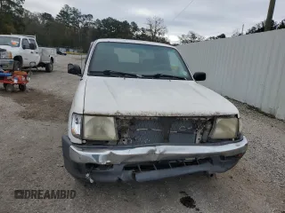 1999 Toyota Tacoma z VIN 4TAVL52N6XZ555376, wystawiony jako Copart lot #85763154 z przebiegiem 229 914 mil mil oraz Nie do naprawy • Non repairable. Historia ofert i sprzedaży dostępna na DreamBid. Obrazek 5.