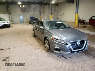 2019 Nissan Altima 2.5 S with VIN 1N4BL4BV5KC231354, listed as a Copart auction lot 48875705 with 83,882 mi miles and Salvage Title. Bid and sale history available at carsss.com. Image 13.