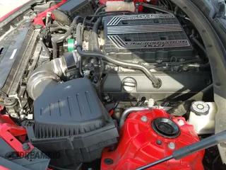 2018 Chevrolet Camaro ZL1 z VIN 1G1FK1R61J0124130, wystawiony jako IAAI lot #42750952 z przebiegiem 28 110 mil mil oraz . Historia ofert i sprzedaży dostępna na DreamBid. Obrazek 19.
