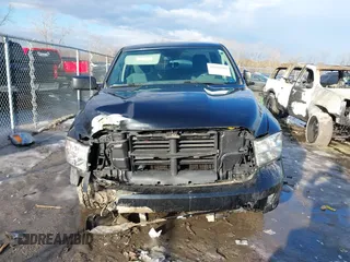 2016 Ram 1500 Express z VIN 1C6RR7FT3GS301732, wystawiony jako IAAI lot #41644208 z przebiegiem 171 693 mil mil oraz . Historia ofert i sprzedaży dostępna na DreamBid. Obrazek 12.