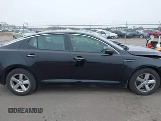 2015 Kia Optima LX with VIN 5XXGM4A7XFG388562, listed as a IAAI auction lot 41937822 with 136,764 mi miles. Bid and sale history available at carsss.com. Image 13.