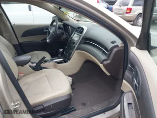 2014 Chevrolet Malibu LT with VIN 1G11C5SL0EF238752, listed as a IAAI auction lot 39969767 with 89,609 mi miles. Bid and sale history available at carsss.com. Image 5.