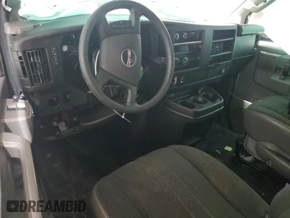 2023 GMC Savana Cargo z VIN 1GTW7AFP9P1123588, wystawiony jako Copart lot #47600395 z przebiegiem 32 157 mil mil oraz Czysty tytuł • Clean title. Historia ofert i sprzedaży dostępna na DreamBid. Obrazek 8.
