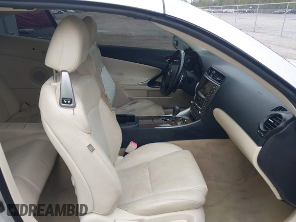2010 Lexus IS 250 C с VIN JTHFF2C25A2504310, выставлен на аукционе IAAI как лот 42246891 с пробегом 147 636 миль миль и . История ставок и продаж доступна на DreamBid. Изображение 5.