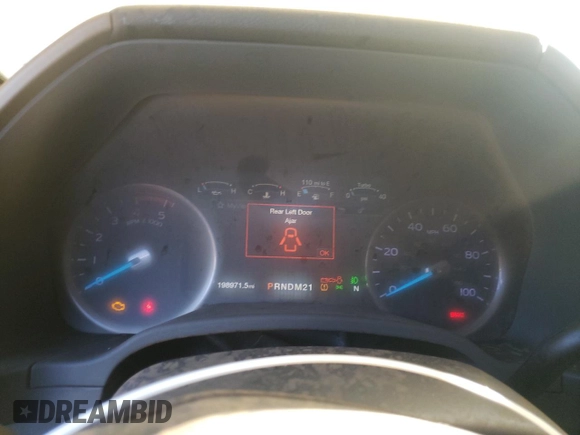 2019 Ford F-350 XL with VIN 1FT8W3BTXKEC05650, listed as a Copart auction lot 82806744 with 198,971 mi miles and Salvage Title. Bid and sale history available at DreamBid. Image 9.