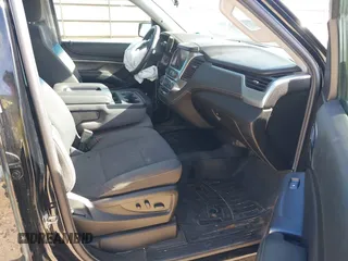 2019 Chevrolet Tahoe Commercial z VIN 1GNLCDEC4KR295348, wystawiony jako IAAI lot #41225134 z przebiegiem Nie podano mil oraz . Historia ofert i sprzedaży dostępna na DreamBid. Obrazek 5.