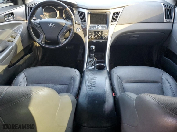 2014 Hyundai Sonata Hybrid with VIN KMHEC4A42EA105044, listed as a Copart auction lot 43902145 with 247,081 mi miles and Salvage Title. Bid and sale history available at carsss.com. Image 8.
