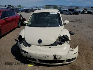 2008 Volkswagen New Beetle Coupe S with VIN 3VWPW31C58M519249, listed as a Copart auction lot 66477314 with 0 mi miles and Salvage Title. Bid and sale history available at carsss.com. Image 5.