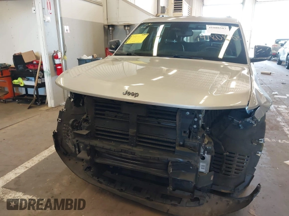 2021 Jeep Grand Cherokee Limited with VIN 1C4RJKBG2M8121372, listed as a IAAI auction lot 41808503 with 59,668 mi miles and . Bid and sale history available at DreamBid. Image 13.