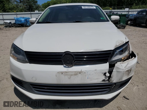 2011 Volkswagen Jetta SE with VIN 3VWDZ7AJ0BM052023, listed as a Copart auction lot 59148675 with 132,303 mi miles and Salvage title. Bid and sale history available at DreamBid. Image 5.