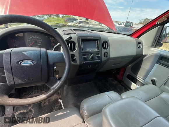 2007 Ford F-150 XL with VIN 1FTRF12W47KB40354, listed as a Copart auction lot 76802094 with 347,761 mi miles and Clean title. Bid and sale history available at DreamBid. Image 9.
