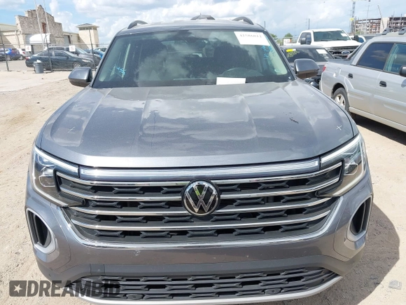 2024 Volkswagen Atlas SE z VIN 1V2HR2CA8RC563655, wystawiony jako IAAI lot #42586812 z przebiegiem 36 426 mil mil oraz . Historia ofert i sprzedaży dostępna na DreamBid. Obrazek 12.