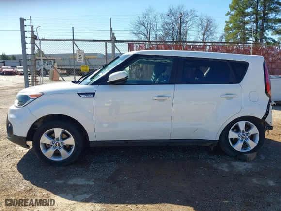 2017 Kia Soul with VIN KNDJN2A25H7446083, listed as a IAAI auction lot 41719665 with 54,980 mi miles. Bid and sale history available at carsss.com. Image 15.