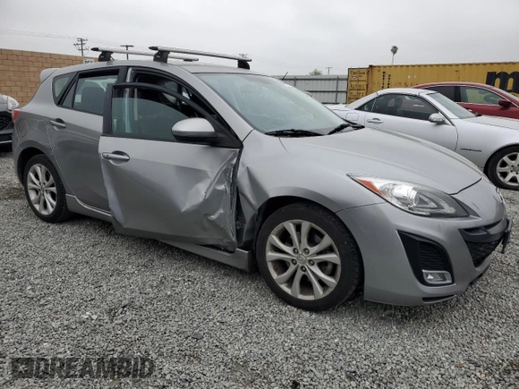 2011 Mazda 3 S Grand Touring z VIN JM1BL1M61B1452718, wystawiony jako Copart lot #50058205 z przebiegiem 160 504 mil mil oraz Szkoda całkowita • Salvage title. Historia ofert i sprzedaży dostępna na DreamBid. Obrazek 4.