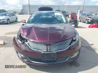 2013 Lincoln MKZ z VIN 3LN6L2GK2DR808761, wystawiony jako IAAI lot #42562086 z przebiegiem 124 087 mil mil oraz . Historia ofert i sprzedaży dostępna na DreamBid. Obrazek 13.