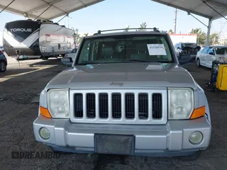 2006 Jeep Commander z VIN 1J8HH48K76C329934, wystawiony jako IAAI lot #41528939 z przebiegiem 180 006 mil mil oraz . Historia ofert i sprzedaży dostępna na DreamBid. Obrazek 12.