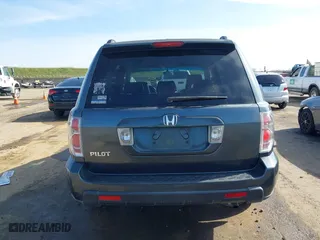 2006 Honda Pilot EX-L with VIN 5FNYF28546B015821, listed as a IAAI auction lot 41529408 with 145,209 mi miles. Bid and sale history available at carsss.com. Image 16.