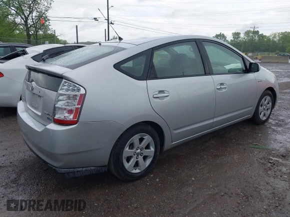 2007 Toyota Prius with VIN JTDKB20U077617014, listed as a IAAI auction lot 42114481 with Not Provided miles. Bid and sale history available at carsss.com. Image 4.