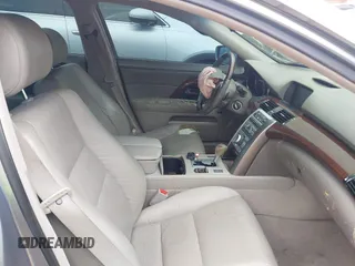 2006 Acura RL z VIN JH4KB16576C002362, wystawiony jako IAAI lot #42364606 z przebiegiem 189 746 mil mil oraz . Historia ofert i sprzedaży dostępna na DreamBid. Obrazek 5.