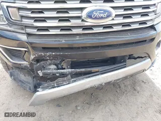 2019 Ford Expedition Limited with VIN 1FMJU1KT5KEA42669, listed as a IAAI auction lot 41649675 with 1 mi miles. Bid and sale history available at carsss.com. Image 6.