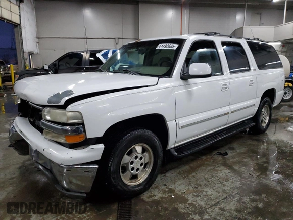 2001 Chevrolet Suburban LS with VIN 1GNFK16T71J274858, listed as a Copart auction lot 41432605 with 215,844 mi miles and Salvage Title. Bid and sale history available at carsss.com. Image 1.