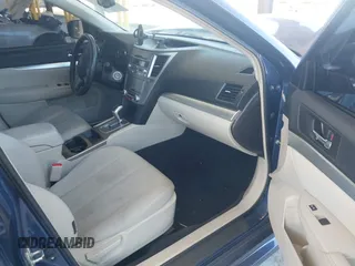 2010 Subaru Legacy Premium с VIN 4S3BMBB64A3224821, выставлен на аукционе IAAI как лот 42673777 с пробегом 114 153 миль миль и . История ставок и продаж доступна на DreamBid. Изображение 5.