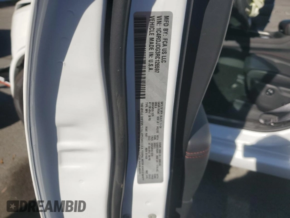 2024 Dodge Durango GT Plus z VIN 1C4RDJDG3RC126597, wystawiony jako Copart lot #77470724 z przebiegiem 3 169 mil mil oraz Szkoda całkowita • Salvage title. Historia ofert i sprzedaży dostępna na DreamBid. Obrazek 15.