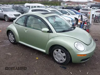 2007 Volkswagen New Beetle Coupe with VIN 3VWRW31C17M517442, listed as a IAAI auction lot 41835962 with 159,668 mi miles. Bid and sale history available at carsss.com. Image 1.