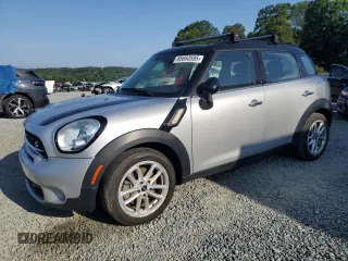 2015 MINI Countryman S с VIN WMWZC3C54FWT02448, выставлен на аукционе Copart как лот 65693595 с пробегом 111 038 миль миль и Чистый • Clean title. История ставок и продаж доступна на DreamBid. Изображение 1.