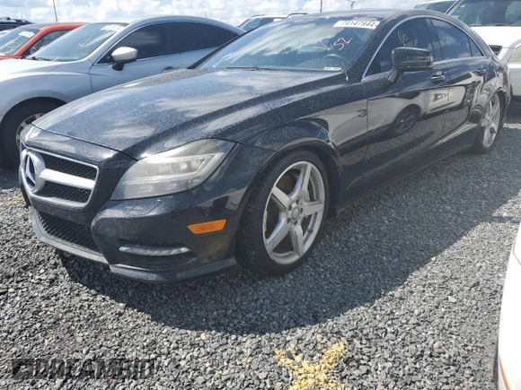 2013 Mercedes-Benz CLS-Class CLS 550 with VIN WDDLJ7DB5DA074440, listed as a Copart auction lot 74147944 with 0 mi miles and Salvage Title. Bid and sale history available at carsss.com. Image 1.
