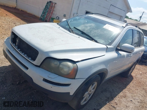2007 Volvo XC90 I6 with VIN YV4CZ982X71351769, listed as a IAAI auction lot 42177331 with 272,008 mi miles and . Bid and sale history available at DreamBid. Image 2.