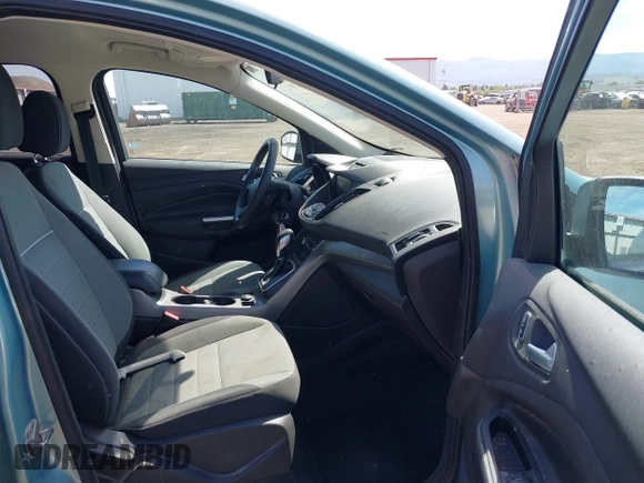 2013 Ford Escape SE with VIN 1FMCU9GX0DUC79114, listed as a IAAI auction lot 42237118 with 176,413 mi miles and . Bid and sale history available at DreamBid. Image 5.
