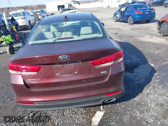 2016 Kia Optima LX Turbo with VIN 5XXGT4L14GG001906, listed as a IAAI auction lot 41543931 with 34,907 mi miles. Bid and sale history available at carsss.com. Image 16.