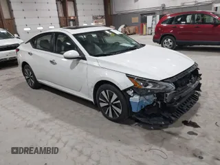 2022 Nissan Altima SV with VIN 1N4BL4DW8NN363880, listed as a IAAI auction lot 41760716 with 62,542 mi miles and . Bid and sale history available at DreamBid. Image 1.