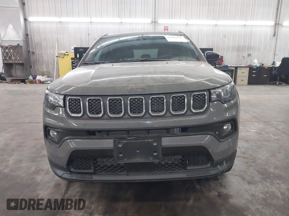 2024 Jeep Compass Latitude Lux с VIN 3C4NJDFN1RT601432, выставлен на аукционе IAAI как лот 41586810 с пробегом 17 406 миль миль и . История ставок и продаж доступна на DreamBid. Изображение 13.