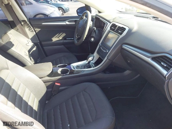 2013 Ford Fusion SE with VIN 3FA6P0H70DR144327, listed as a IAAI auction lot 41842073 with 153,908 mi miles. Bid and sale history available at carsss.com. Image 5.