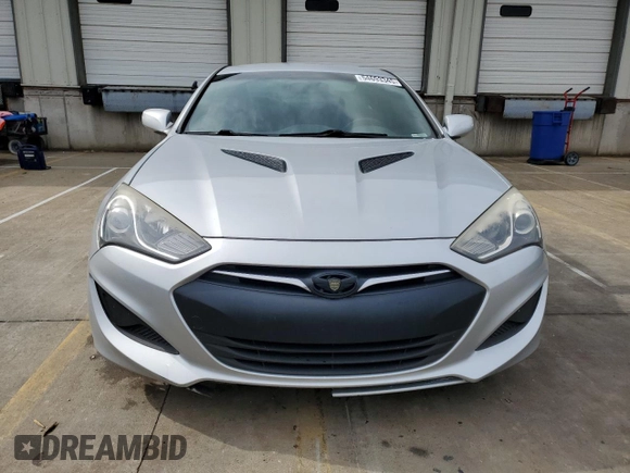 2013 Hyundai Genesis Coupe Premium z VIN KMHHT6KD6DU079696, wystawiony jako Copart lot #54693345 z przebiegiem 120 628 mil mil oraz Czysty tytuł • Clean title. Historia ofert i sprzedaży dostępna na DreamBid. Obrazek 5.