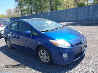 2010 Toyota Prius II with VIN JTDKN3DU2A0105245, listed as a IAAI auction lot 42141386 with 298,972 mi miles. Bid and sale history available at carsss.com. Image 1.