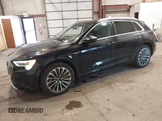 2019 Audi e-tron Prestige with VIN WA1VABGE1KB008769, listed as a IAAI auction lot 41412414 with 41,072 mi miles and . Bid and sale history available at DreamBid. Image 19.
