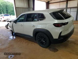 2025 Mazda CX-50 S Preferred z VIN 7MMVABBM8SN318498, wystawiony jako Copart lot #56998245 z przebiegiem Nie podano mil oraz Szkody całkowita. Historia ofert i sprzedaży dostępna na DreamBid. Obrazek 2.