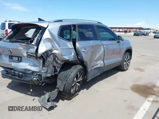 2022 Volkswagen Taos SE с VIN 3VVRX7B20NM100096, выставлен на аукционе IAAI как лот 42146351 с пробегом 17 522 миль миль и . История ставок и продаж доступна на DreamBid. Изображение 4.