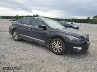 2015 Nissan Altima 2.5 S with VIN 1N4AL3AP9FC121051, listed as a Copart auction lot 52300955 with 237,937 mi miles and Salvage Title. Bid and sale history available at carsss.com. Image 4.