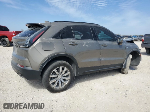 2020 Cadillac XT4 FWD Sport z VIN 1GYFZER40LF134537, wystawiony jako Copart lot #48219045 z przebiegiem 77 307 mil mil oraz Szkoda całkowita • Salvage title. Historia ofert i sprzedaży dostępna na DreamBid. Obrazek 3.