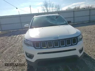 2020 Jeep Compass Altitude with VIN 3C4NJCBB8LT169550, listed as a Copart auction lot 86330194 with 59,252 mi miles and Salvage Title. Bid and sale history available at carsss.com. Image 12.