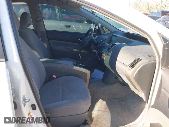 2008 Toyota Prius with VIN JTDKB20UX83357830, listed as a IAAI auction lot 40937503 with 262,868 mi miles. Bid and sale history available at carsss.com. Image 5.