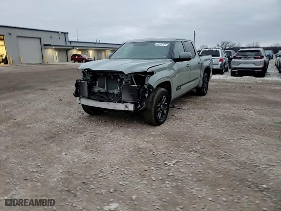 2024 Toyota Tundra 4WD Platinum with VIN 5TFNA5DB5RX139136, listed as a Copart auction lot 84995744 with 15,023 mi miles and Salvage Title. Bid and sale history available at carsss.com. Image 14.