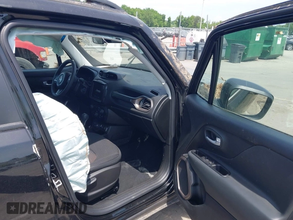 2023 Jeep Renegade Latitude with VIN ZACNJDB10PPP71320, listed as a IAAI auction lot 42174114 with 27,841 mi miles and . Bid and sale history available at carsss.com. Image 5.