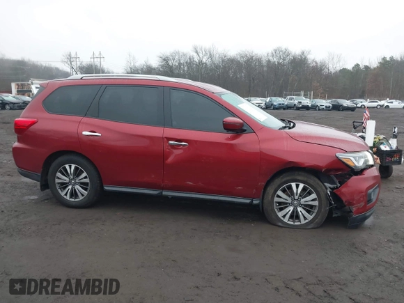 2017 Nissan Pathfinder SV z VIN 5N1DR2MM5HC619649, wystawiony jako IAAI lot #41476033 z przebiegiem 94 785 mil mil oraz . Historia ofert i sprzedaży dostępna na DreamBid. Obrazek 13.