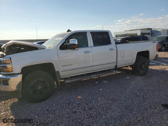 2018 Chevrolet Silverado 3500HD LTZ with VIN 1GC4K0CY6JF194092, listed as a Copart auction lot 70460254 with 152,235 mi miles and Salvage Title. Bid and sale history available at carsss.com. Image 1.