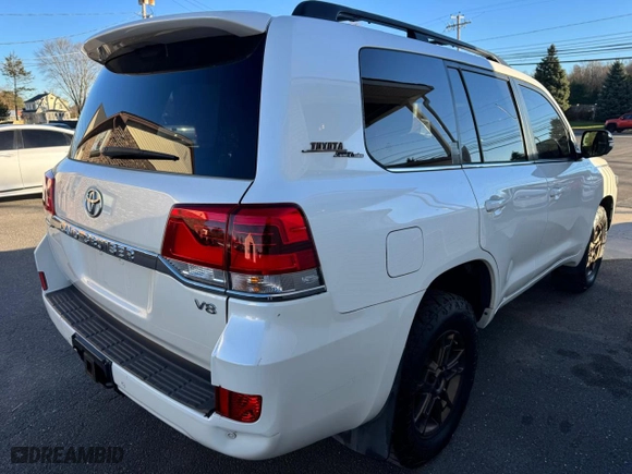 2020 Toyota Land Cruiser with VIN JTMCY7AJ4L4088294, listed as a Copart auction lot 80837644 with 156,604 mi miles and Clean Title. Bid and sale history available at carsss.com. Image 3.